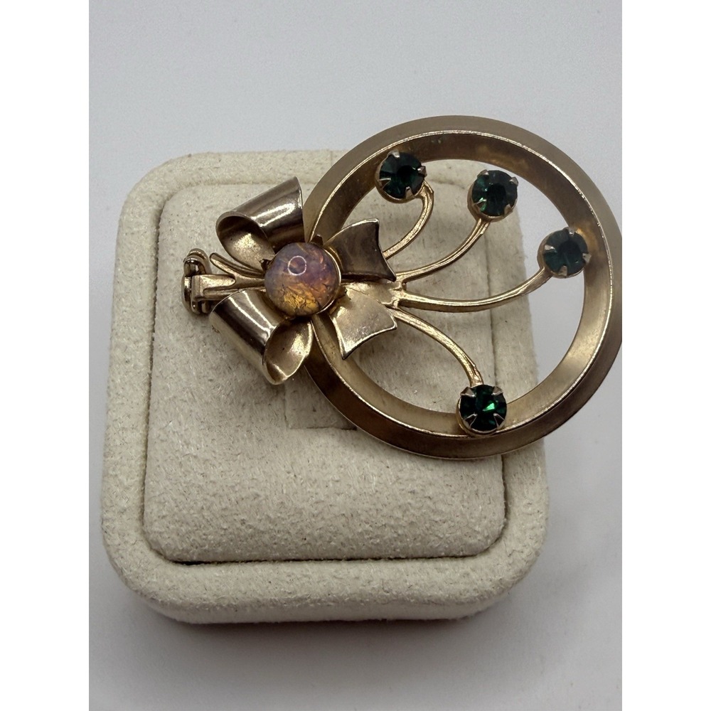 Vintage Gold Tone Rhinestone Brooch Green Opalescent Spray